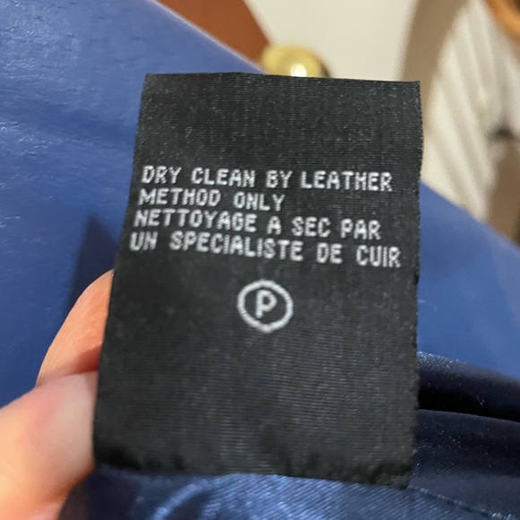 Blue leather jacket - Picture 7 of 11